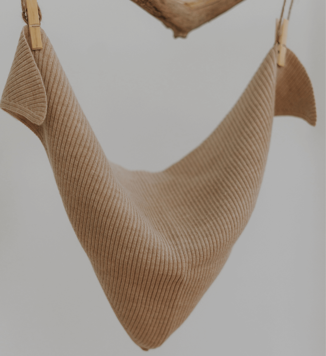 Dreieckstuch aus 100% Merinowolle Lil' Leo