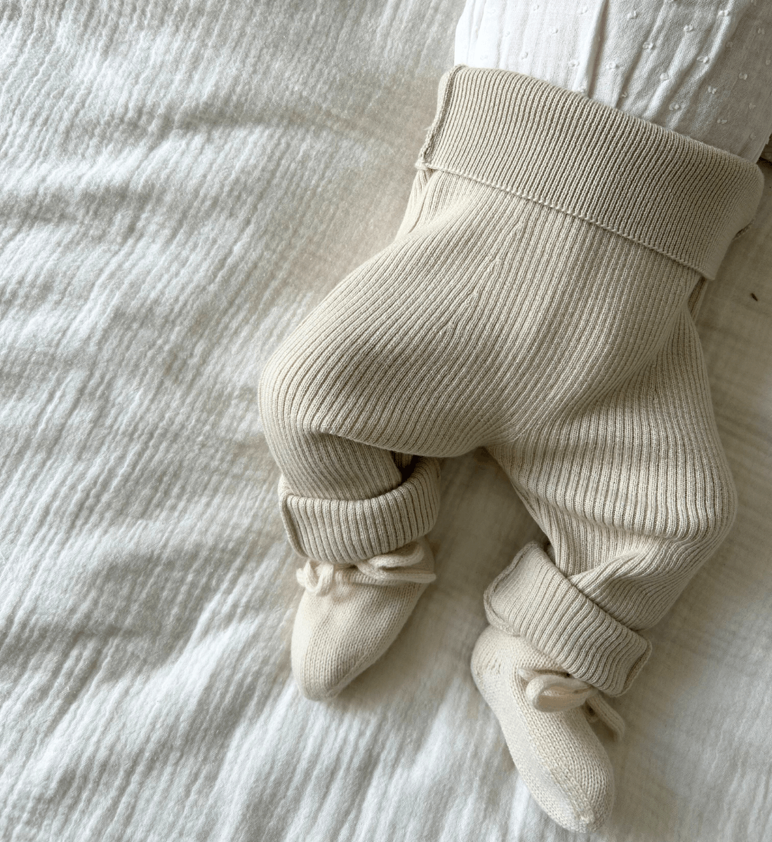 Babybekleidung und Babydecke aus Merinowolle Lil' Leo