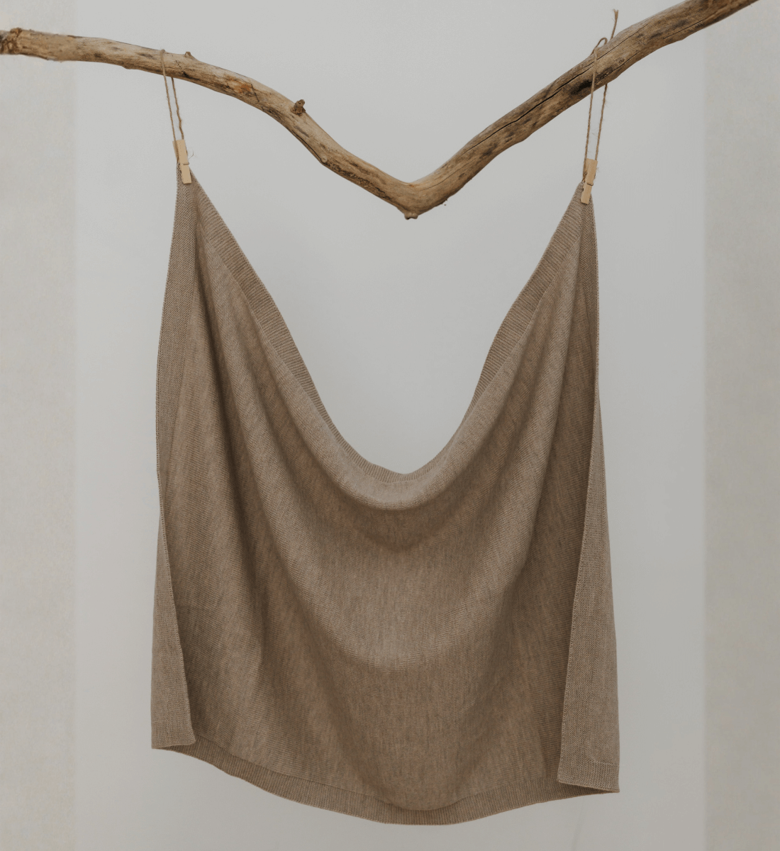 Babydecke aus Merinowolle Camel Melange Braun