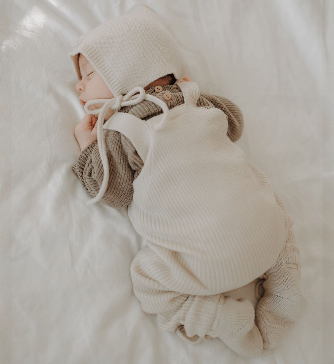 mitwachsende Latzhose aus Merinowolle Lil' Leo Babybekleidung