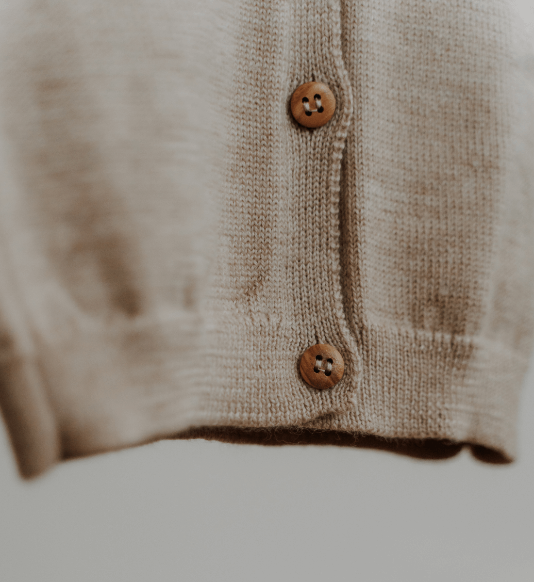 Cardigan Lil' Leo Merinowolle mitwachsend Pullover