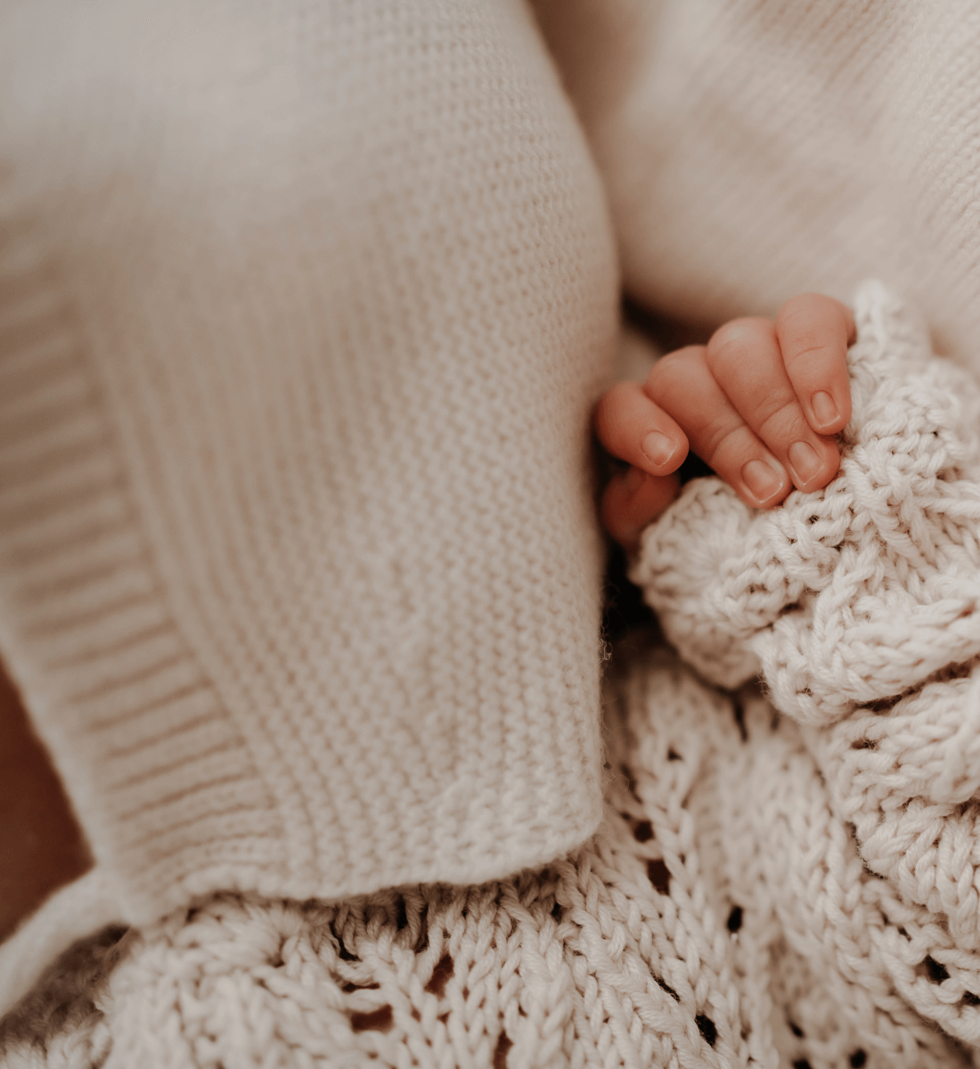 Babymütze in Creme aus 100% Merinowolle