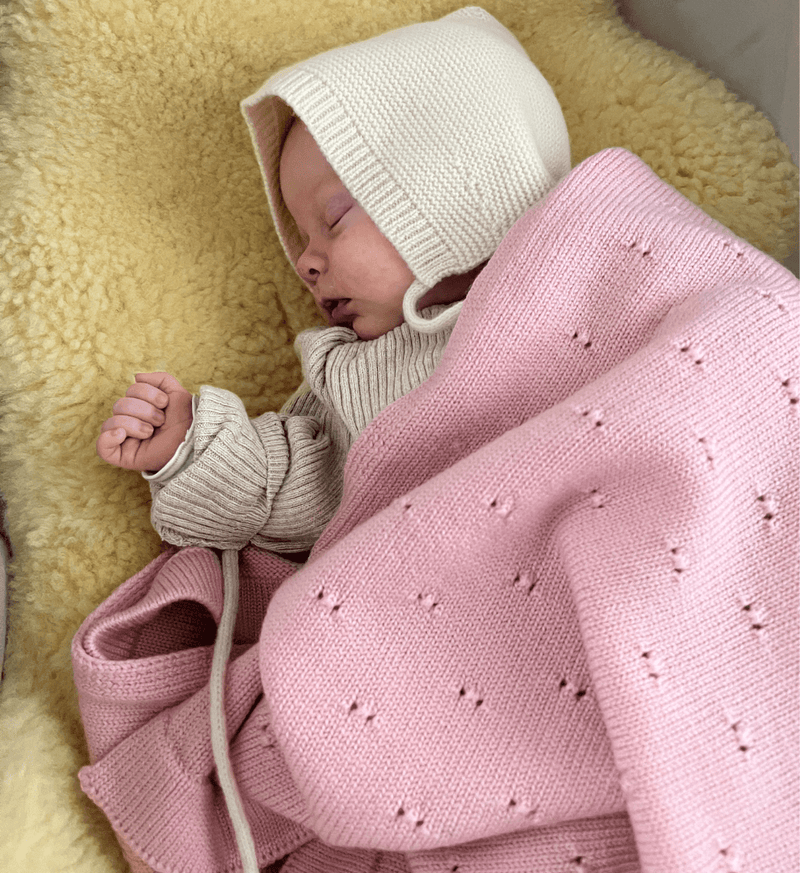 Decke 'Leo' in Rosa mit Muster aus 100% Merinowolle