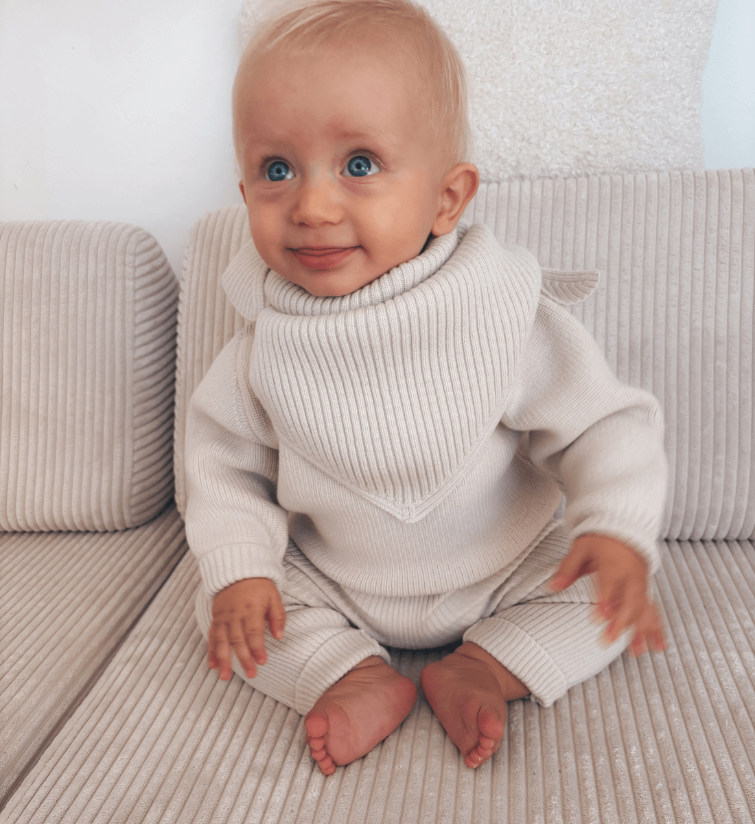 Dreieckstuch aus Merinowolle Lil' Leo