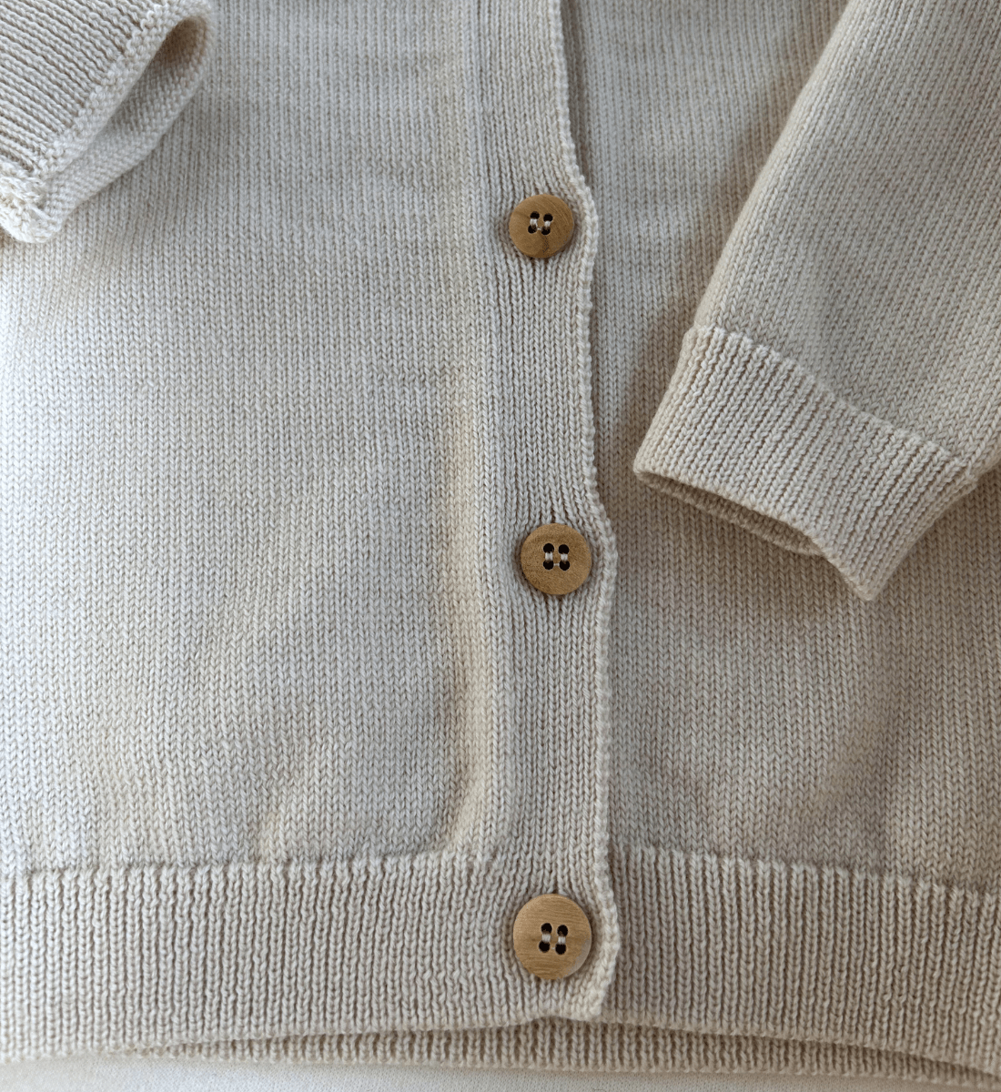 Cardigan für Babys aus 100% Merinowolle Lil' Leo