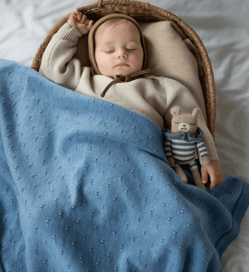 Decke 'Leo' in Blau Melange mit Muster aus 100% Merinowolle
