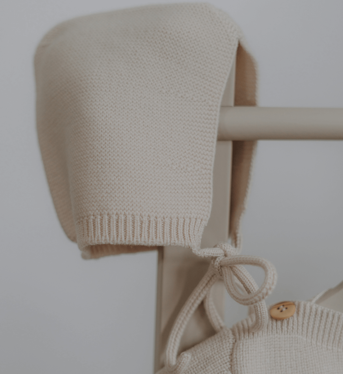 Babydecke, Babyleggings, Babypullover, Babyschuhe, Babymütze aus 100% Merinowolle Lil' Leo