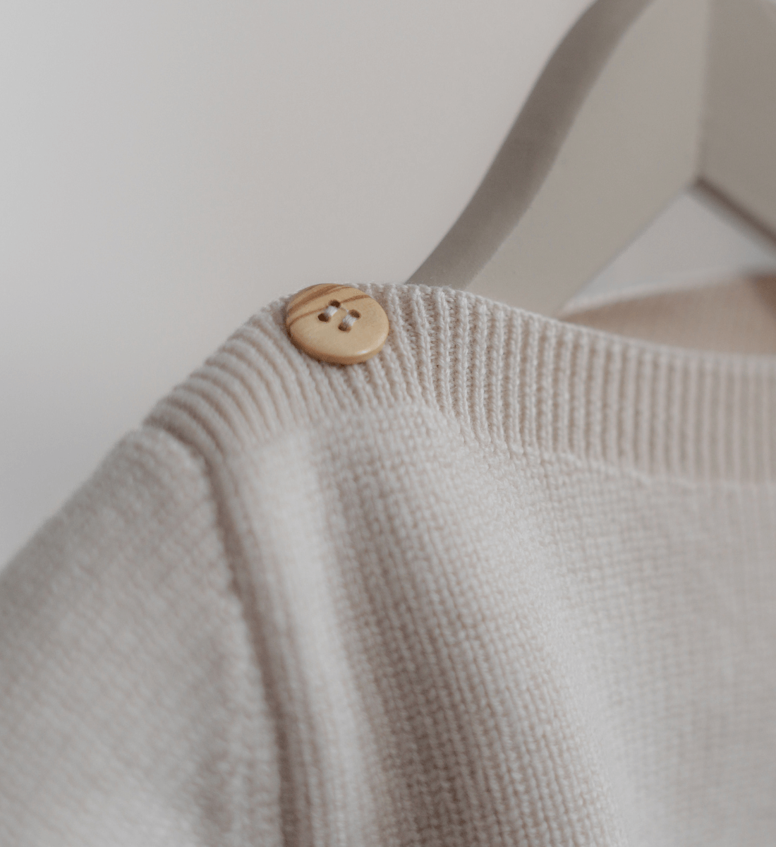 Lil' Leo Babyschuhe Babydecke Mütze Leggings Pullover aus 100% Merinowolle