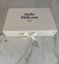 Geschenkbox "Hello little one"