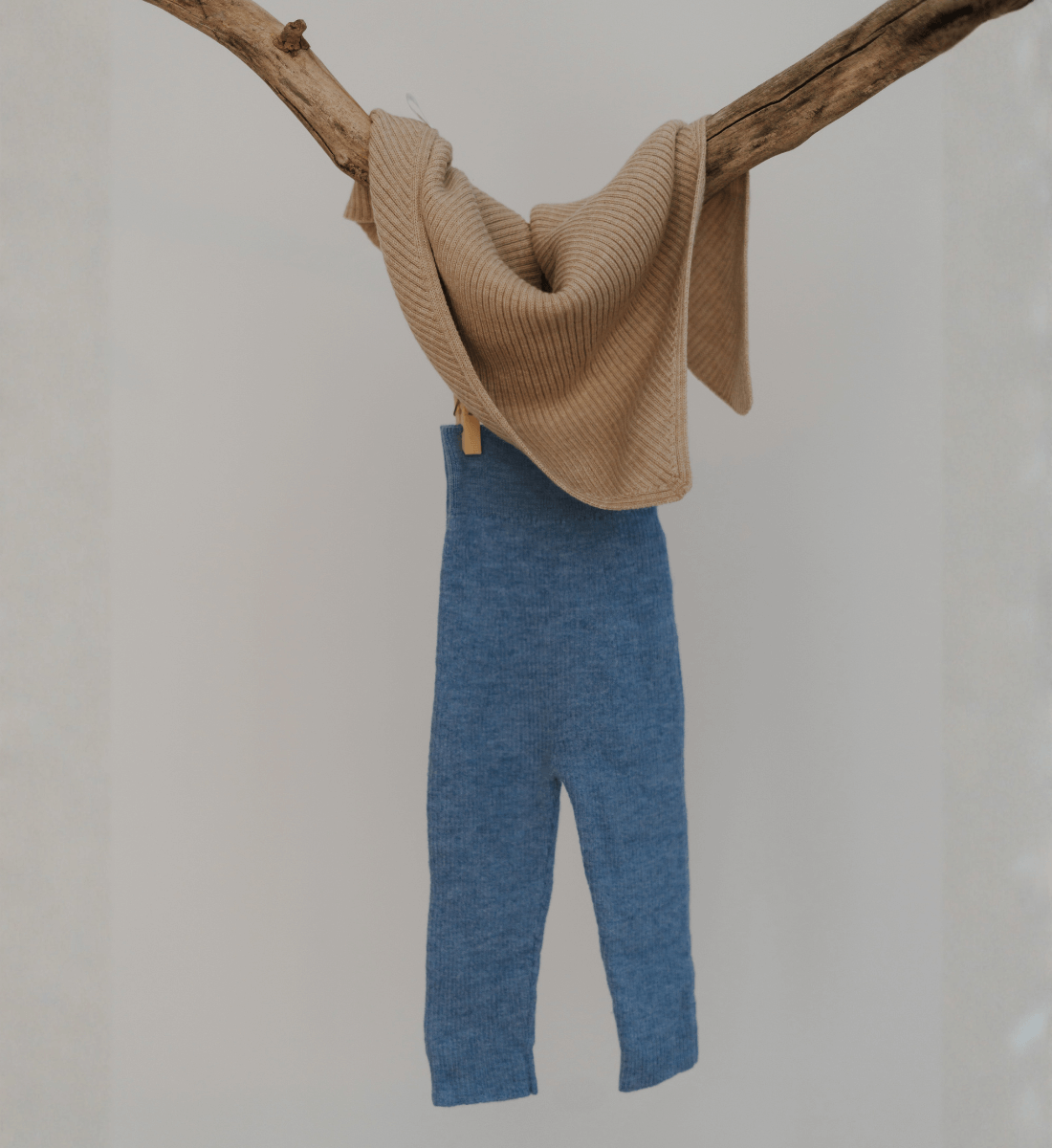 Babybekleidung babyleggings Dreieckstuch aus Merinowolle