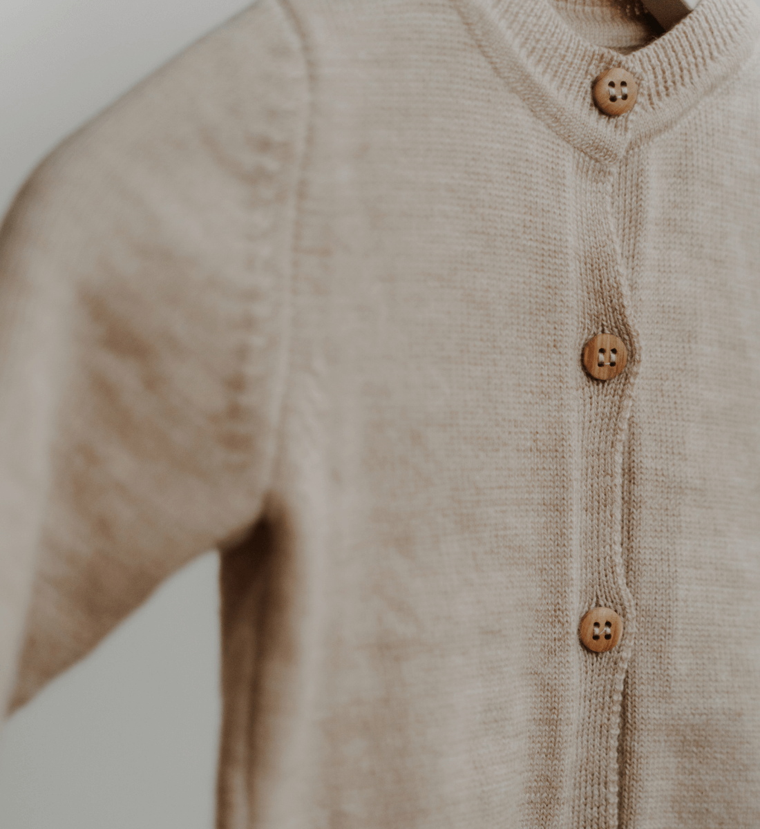 Cardigan Lil' Leo Merinowolle mitwachsend Pullover