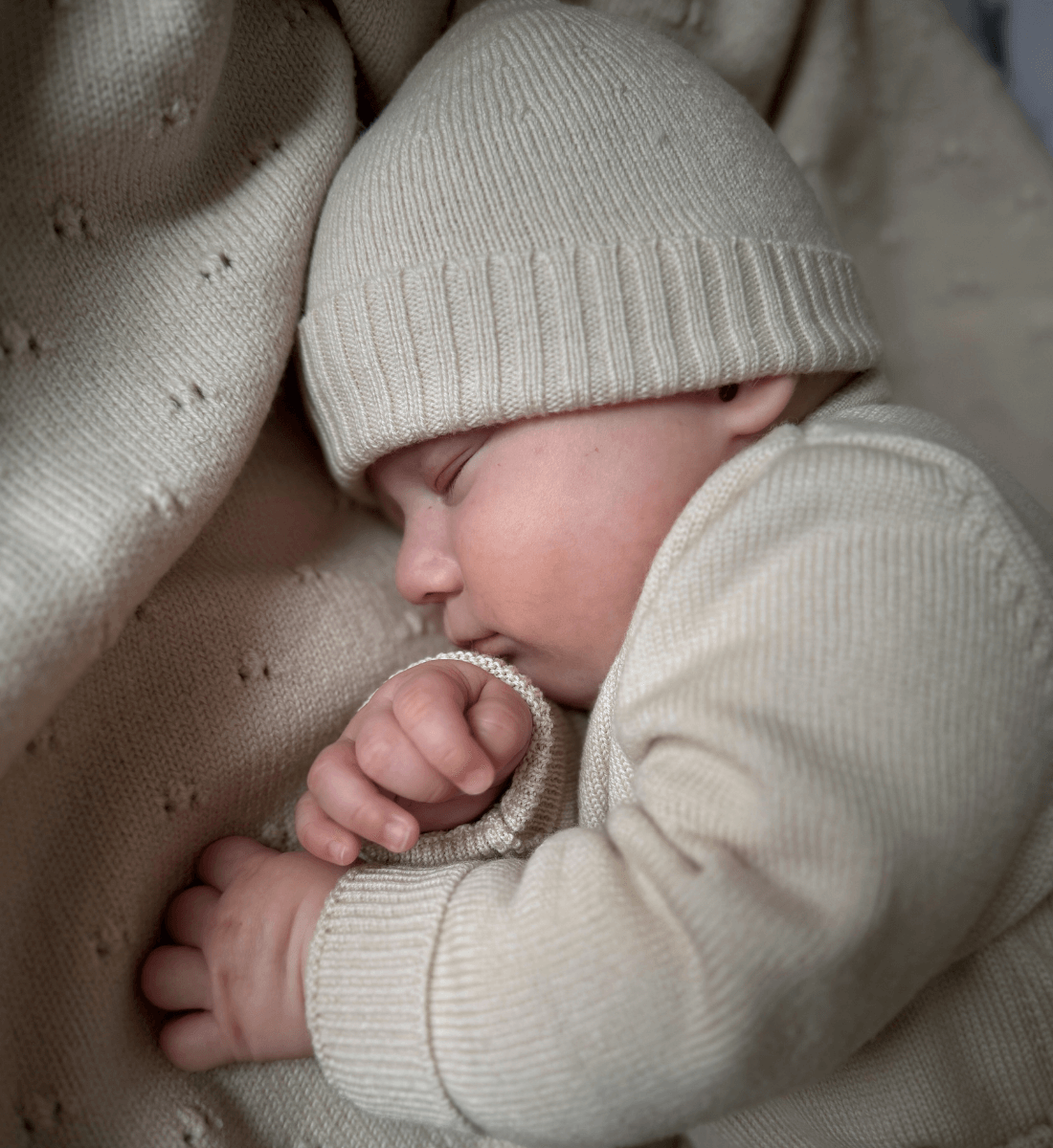 Beanie Cardigan Baby aus 100% Merinowolle Lil Leo
