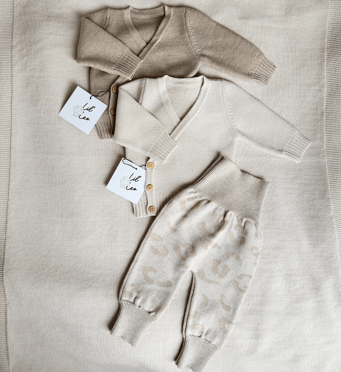 Mitwachsende Leggings Hose Wickeljacke aus 100% Merinowolle Lil' Leo