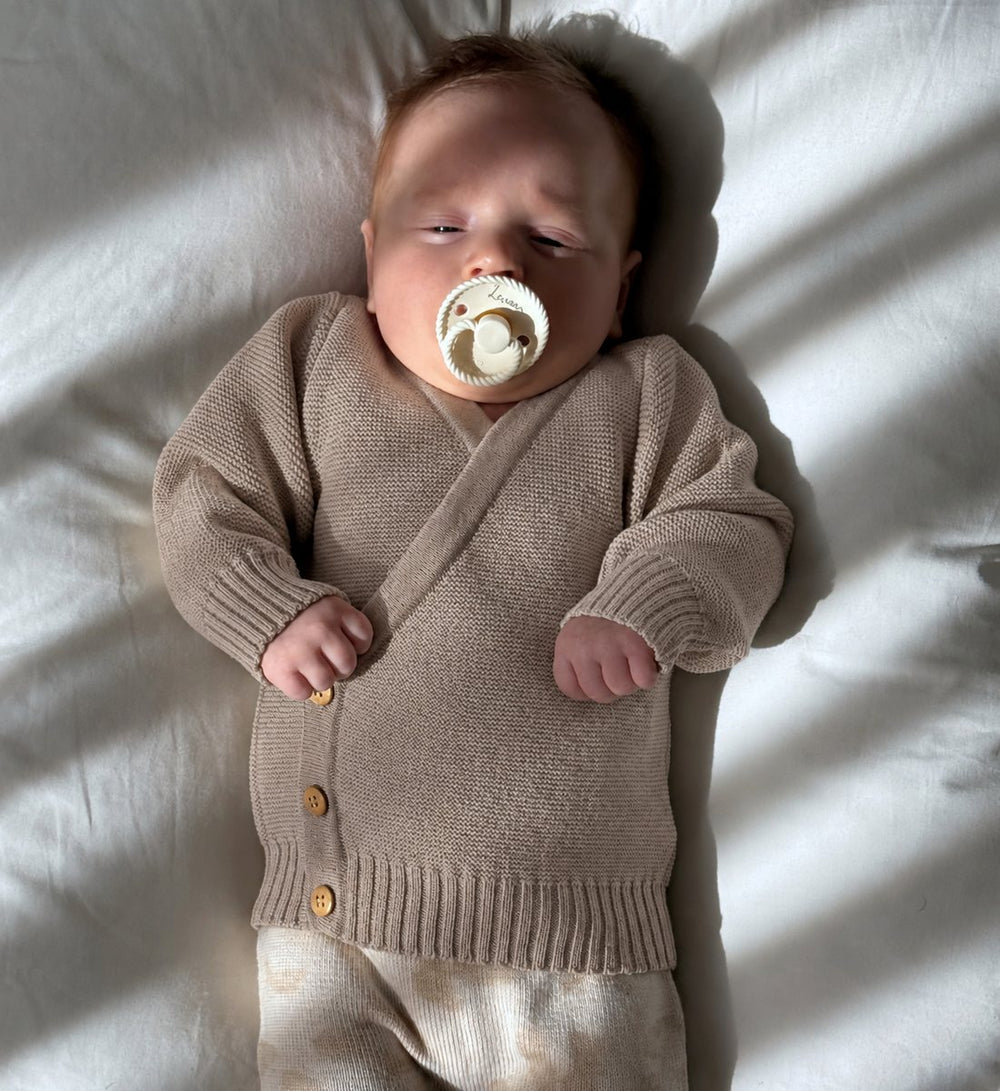 Wickeljacke in Sand aus 100% Merinowolle